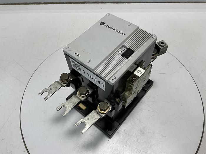 Used ALLEN BRADLEY 100-B110N*3 SER-B