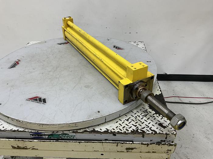 Used PARKER 04.00 CJJ2HTS33        .375