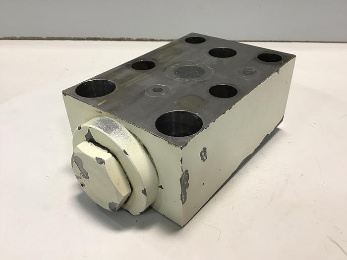 Used YUATSU SEIKO ZDC-06-9-4126A Check Valve Used #145698