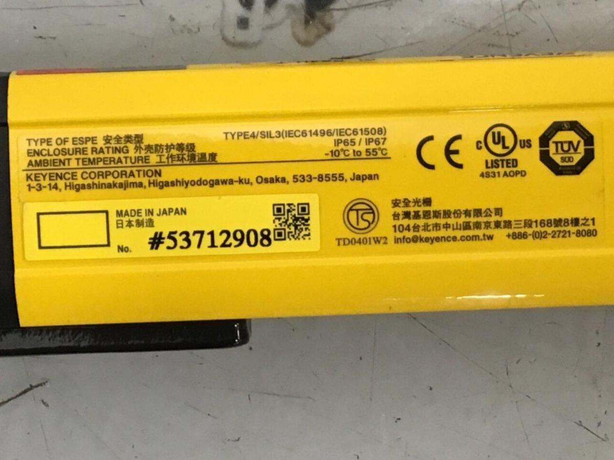 Used KEYENCE CORP Light Curtain Transmitter GL-R64H-T USED