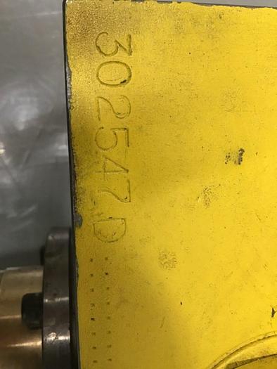 Used PARKER Clamp Cylinder CJJ2HTS33A Used