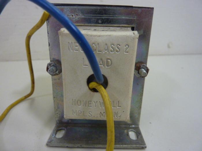 Used HONEYWELL 0.075 kVA Transformer AT88A 1005 #50544