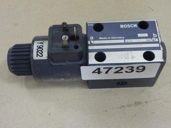 Used BOSCH Directional Valve 0 810 091 227 #47239