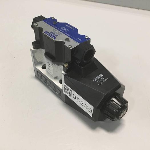 Used VICKERS Tokimec Directional Control Valve DG4V52AMP7LH740 #95339