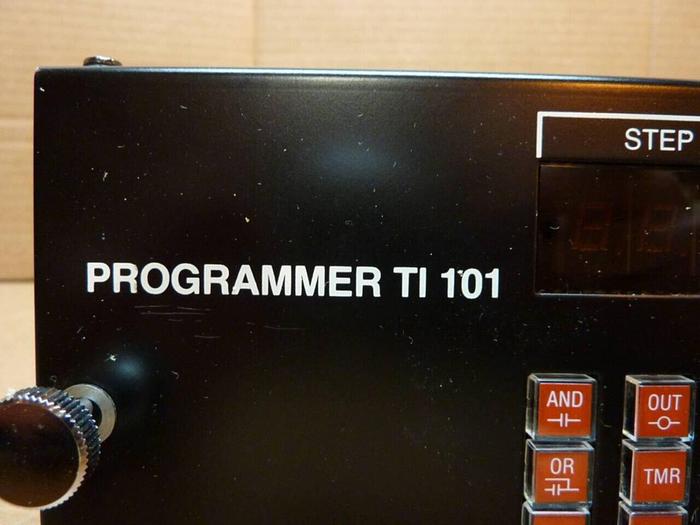 Used TEXAS INSTRUMENTS Programmer 100-3101 USED
