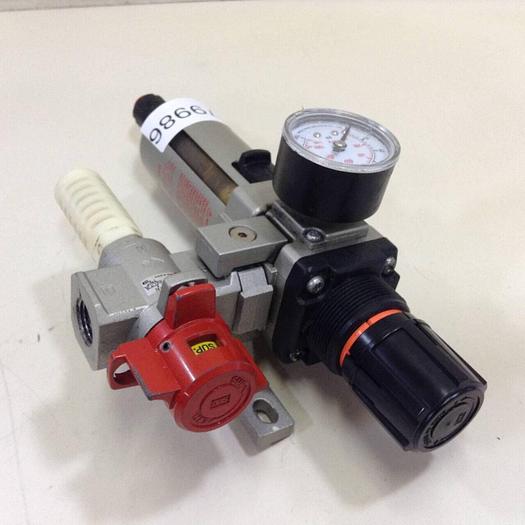 Used SMC Filter / Regulator AW30-N03DH-Z #79986