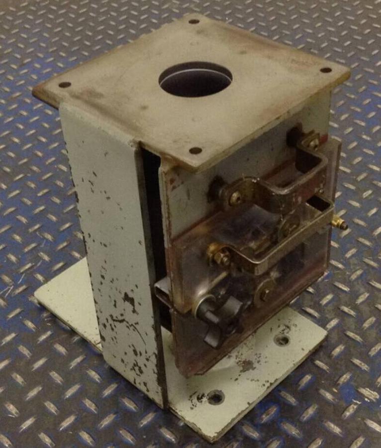 Used METAL FABRICATOR Drawer Magnet w/ Shutoff MAGNET512 USED
