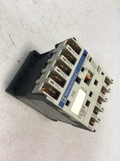 Used TELEMECANIQUE Control Relay CA3KN317 #119183