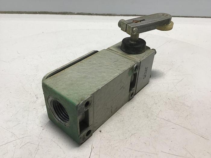 Used TELEMECANIQUE Lox-Switch C2JK05 #122090