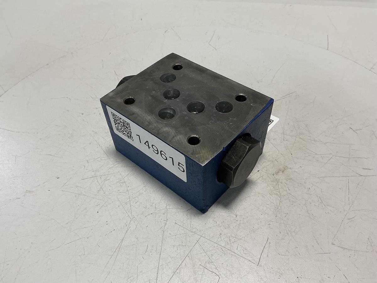 Used REXROTH 0 811 020 030