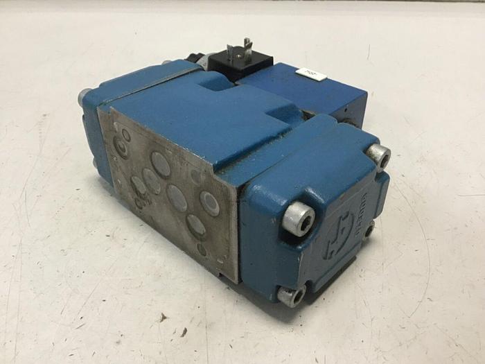 Used REXROTH Valve 4WE6D62EG24N9K4 Used