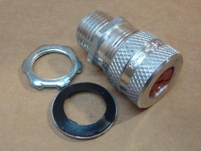 HUBBELL Hose Connector CG103 #31465