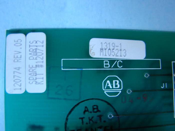 Used ALLEN BRADLEY Button Control 120774-RV05 USED