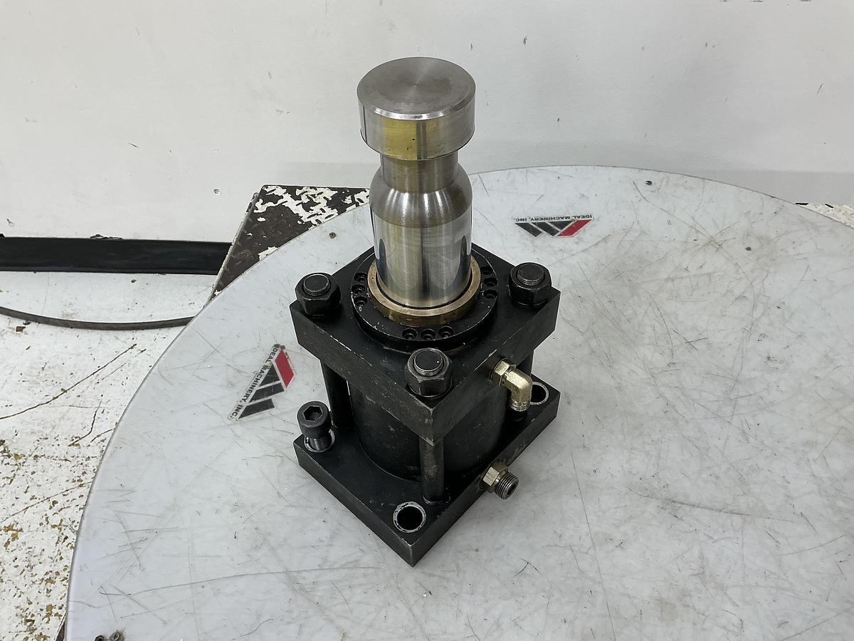 Used MILACRON MM880116