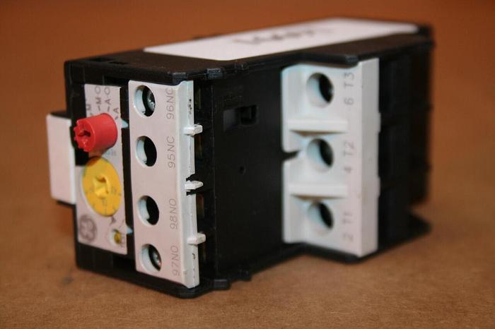Used GENERAL ELECTRIC / GE Overload Relay RT1N Used