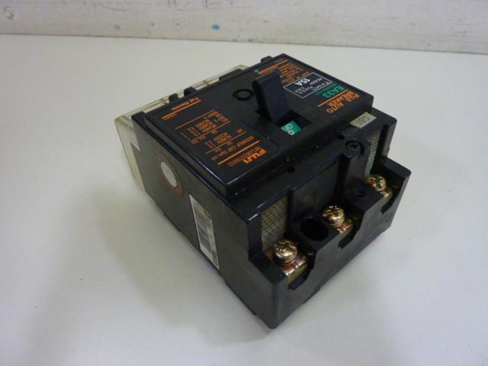 Used FUJI ELECTRIC 15 Amp Circuit Breaker EA33-15 #64352