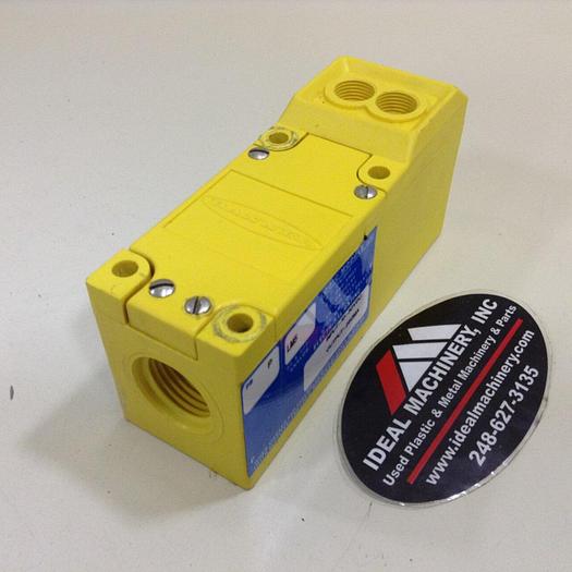 Used BANNER ENGINEERING Multi Beam Scanner Beam SBAR1GH #74263