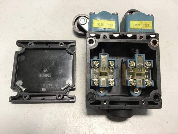Used ARBURG Limit Switch 80.092 #124208