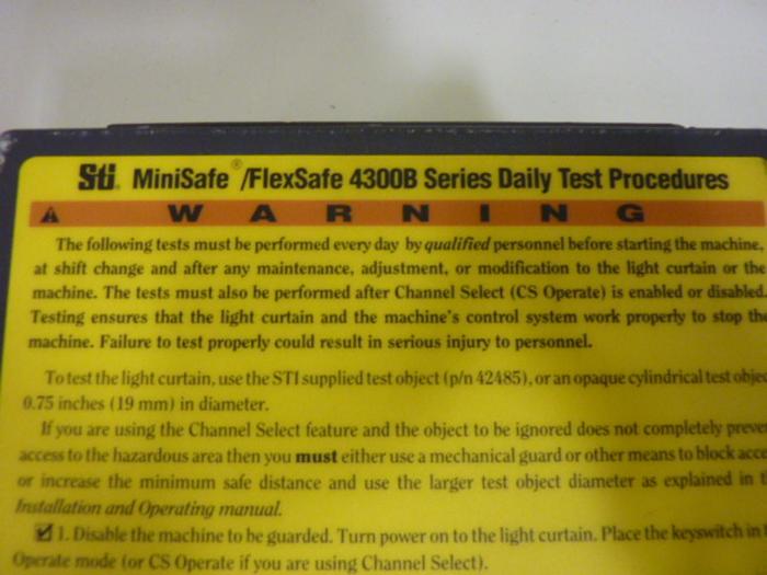 Used STI Light Curtain Control 43268-06 #59820