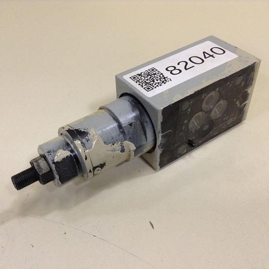 Used VICKERS Pressure Reducing Valve DGMX2-3-PP-CW-S-40 #82040