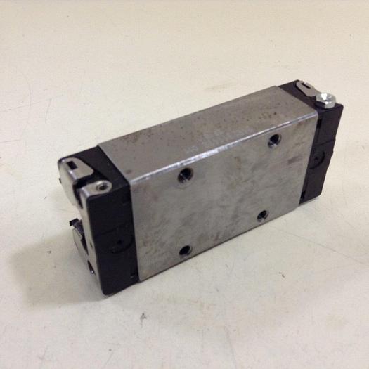 Used BOSCH Linear Bearing Block R162311420 #84622