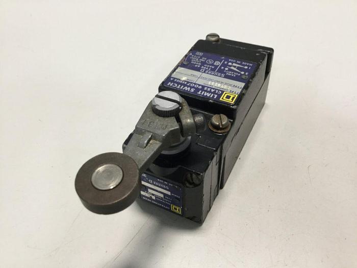 Used SQUARE D Limit Switch 9007AEQ2699 #110621
