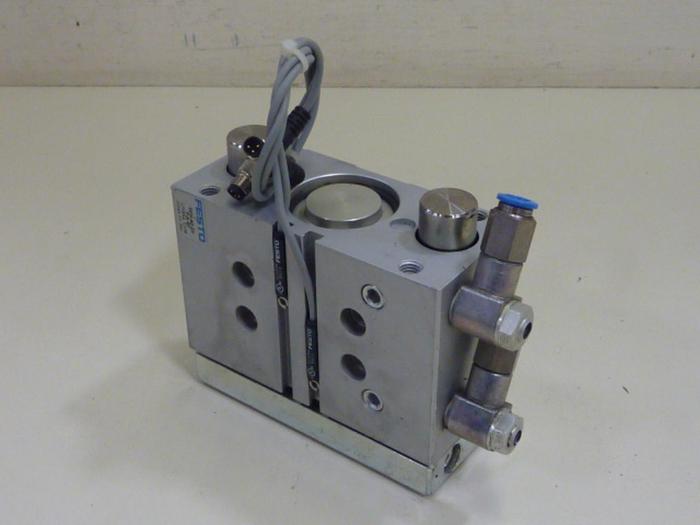 Used FESTO Pneumatic Cylinder DFM-40-25-P-A-GF #57326