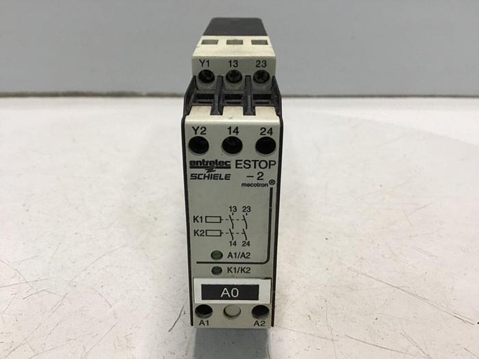 Used ENTRELEC Safety Relay ESTOP-2 #124096