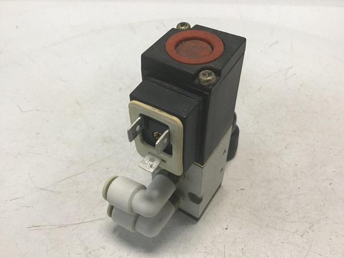 Used KOGANEI Air Valve 100-4E1-39-SR #124295