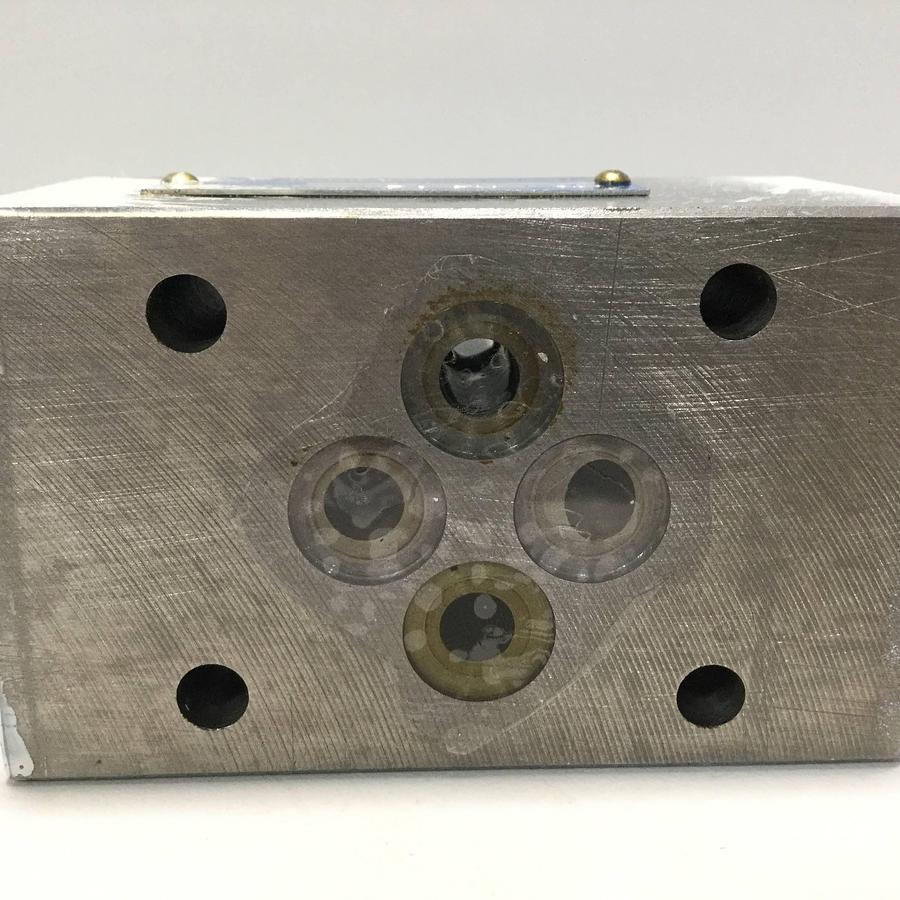 Used TOKIMEC Pressure Relief Valve TGMC-3-PT-FW-10-S1 USED