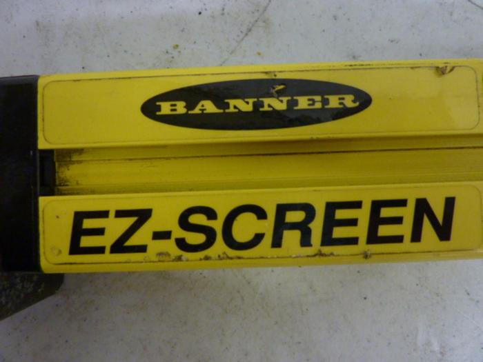 Used BANNER ENGINEERING Light Curtain Emitter SLSE30-1050Q8 Used