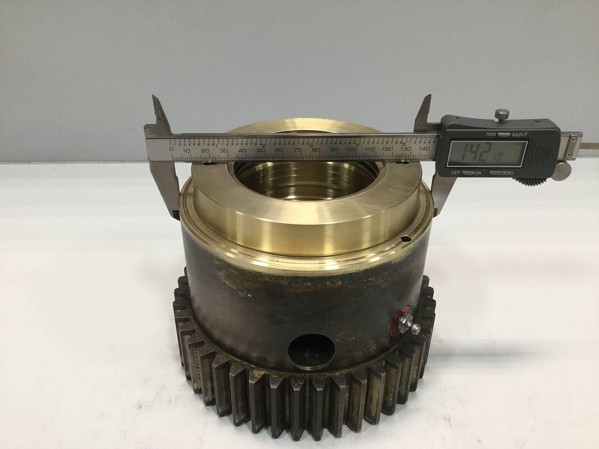 Used HUSKY Used Die Height / Adjustable Tie Bar Nut G160 RS/42/42/A / TBN #97275