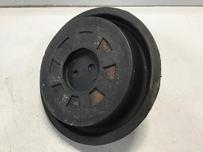 Used GENERIC Leveling Mount Pad 7 1/4 DIAMETER M/M #122768