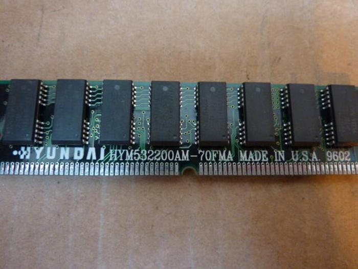 Used HYUNDAI Circuit Board HYM532200AM-70FMA #26264