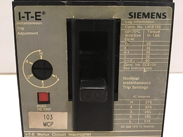 Used SIEMENS 40 Amp Circuit Breaker ED63A040 #131926