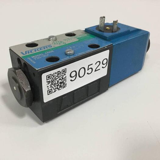 Used VICKERS Directional Valve DG4V-3S-22AL-M-U-H5-60 #90529