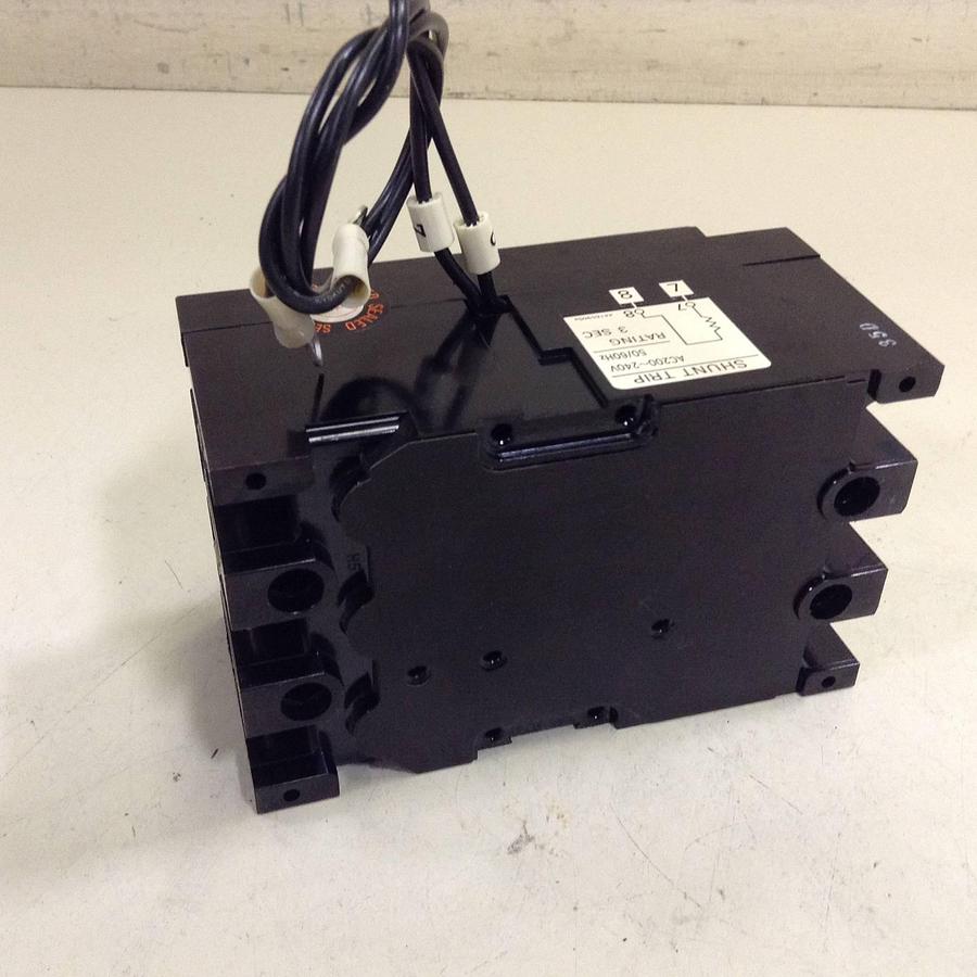 Used FUJI ELECTRIC 30 Amp Circuit Breaker EA53-30 Used