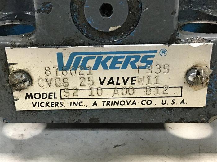 Used VICKERS Valve DG4V-3-2A-M-U-HL7-60 Used