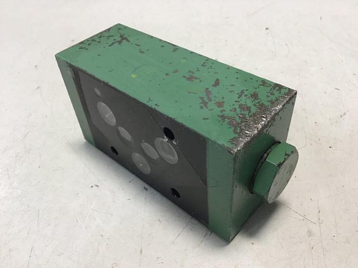 Used VICKERS Pilot Operated Check Valve DGMPC-5-ABK-BAK-30 #110506