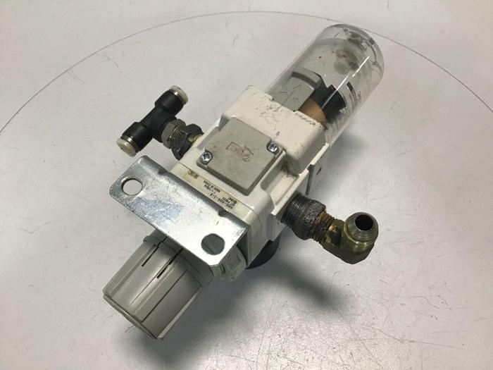 Used SMC Filter Regulator AW30-N03B-Z-B #115105