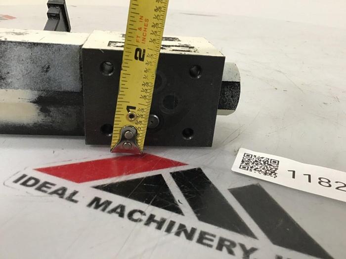 Used YUKEN Directional Valve DSG-01-2B2-D24-50358 Used