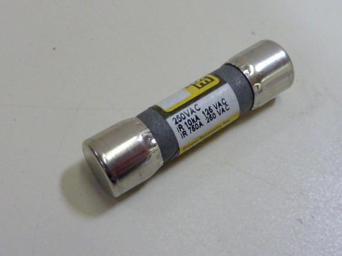 Used BUSSMANN 15 Amp Fuse BAN-15 #62399
