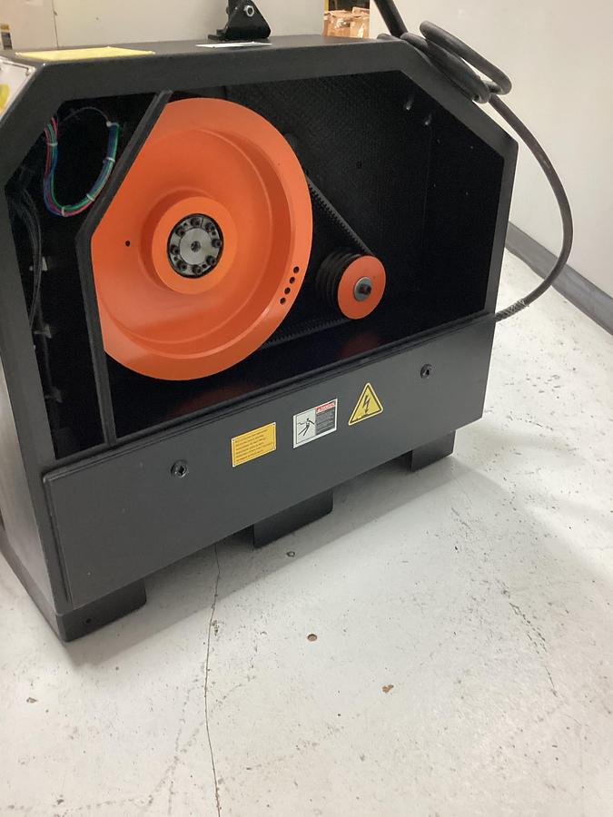 Used MILACRON GRINDER / DNL