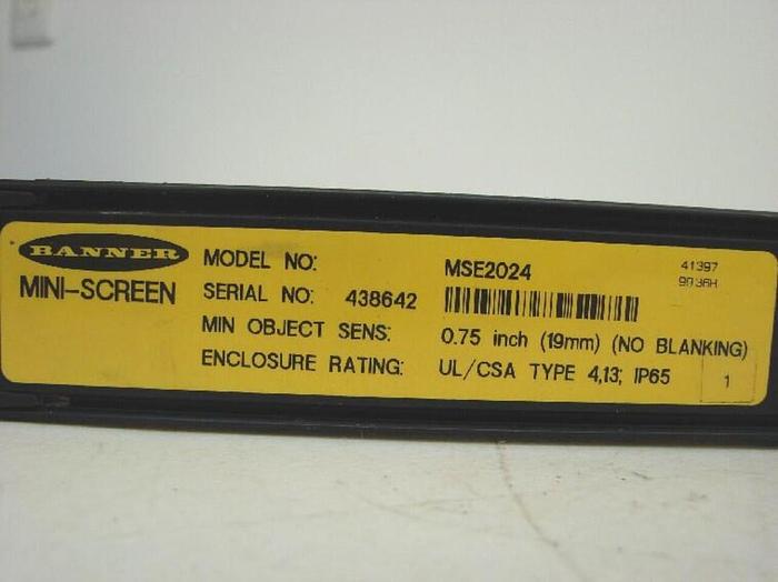 Used BANNER ENGINEERING Light Curtain Emitter MSE2024 #6654