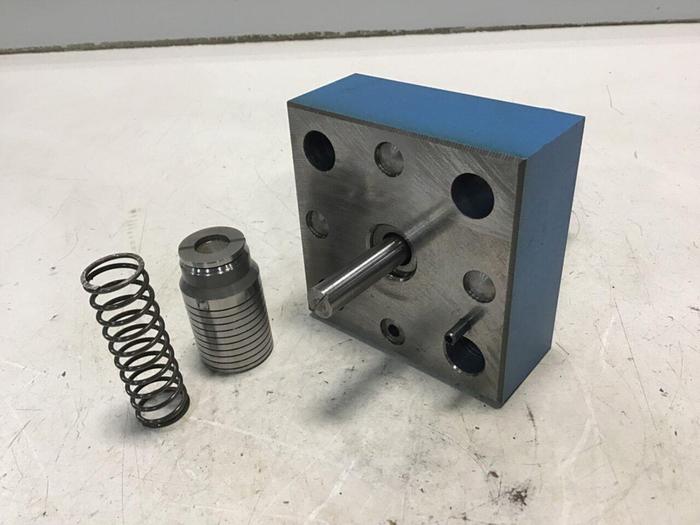 Used VICKERS Valve CVCS25AM20 #138020