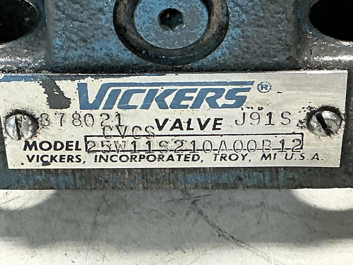 Used VICKERS CVCS25W11S210A00B12