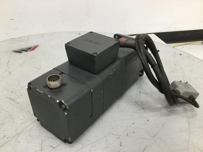 Used SIEMENS Permanent Magnet Motor 1FT5074-0AC01-2-Z #110180