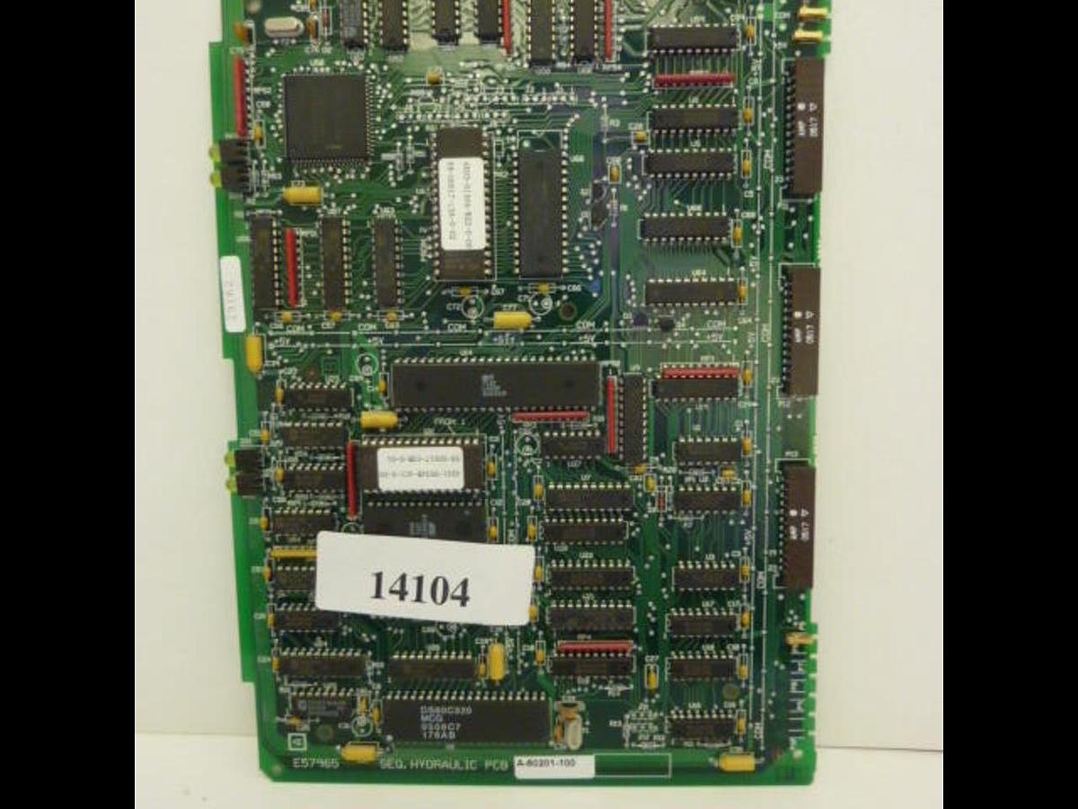 Used BARBER COLMAN Sequence Circuit Board A-60201-100 #14104