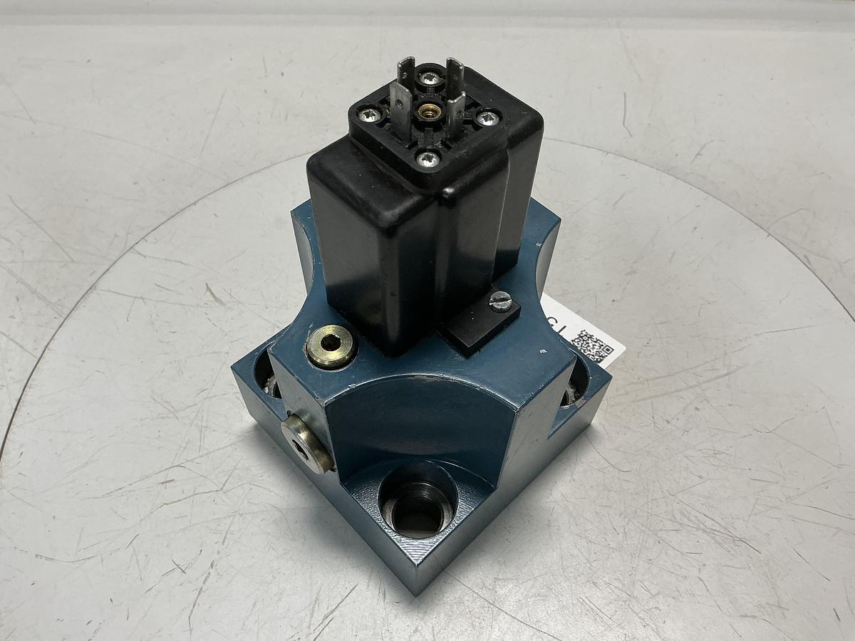 Used BOSCH 0 810 070 033