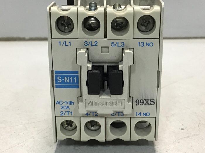 Used MITSUBISHI Magnetic Contactor S-N11 #114553